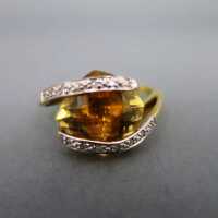 Unique ladys  ring in gold with a huge deep yellow citrine stone and diamons 