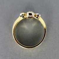 Wonderful ladys 14 k gold ring with three old cut and modern diamonds 