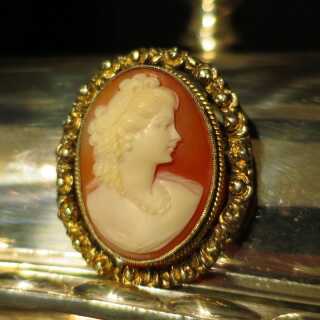 Rare Theodor Fahrner carnelian cameo brooch in silver and gold antique jewelry