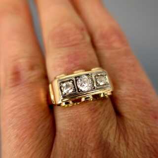 Prächtiger Damen Gold Ring mit drei großen Brillanten durchbrochen Handarbeit 