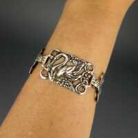 Woman silver link bracelet with swan and flower decoration vintage jewelry