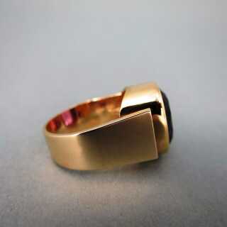 Prächtiger Gold Ring mit einem großen Amethyst Modernismus Design 