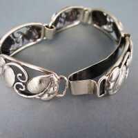 Gorgeous Art Nouveau silver link bracelet with leaf design from Norway 