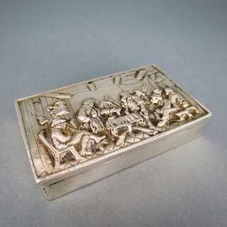 Antike Silber Dose mit Wirtshausszene aus der flämischen Maltradition