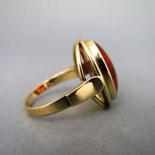 Schöner Damen Ring in Gold mit großem Bernstein Fischlandschmuck Ostseeschmuck