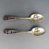 Antique tea spoons in silver and enamel Pavel...