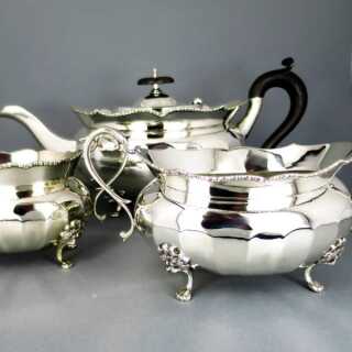 Teekern in Sterling-Silber aus England aus 1927
