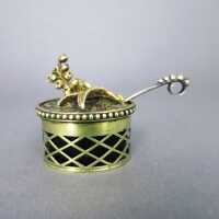 Small salt cellar with floral decor in silver and gold...