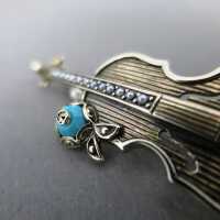 Charming violin brooch in sterling silver with turquoise marcaistes and pearls