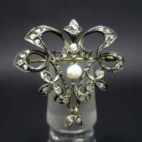 Magnificent brooch in 750 gold and silver with diamond roses