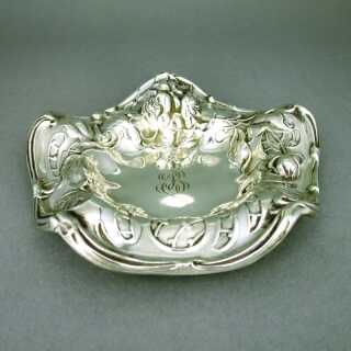 Antique Art Nouveau sterling silver tray by Simpson, Hall, Miller & Co. USA 1900