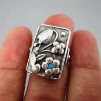 Unique handmade Art Deco lady silver ring with floral decoration and turquoise