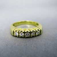 Elegant half eternity ladys ring in 18 k gold with 5 sparkly diamonds