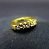 Elegant half eternity ladys ring in 18 k gold with 5 sparkly diamonds