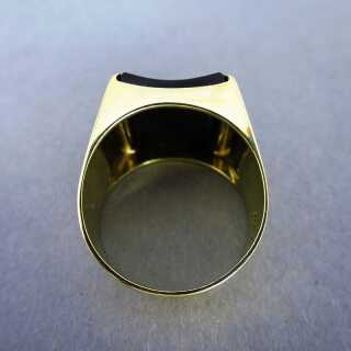 Eleganter Herren Siegel Ring in Gold mit einem großen schwarzen Onyx Stein