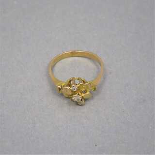 Goldschmuck im Modernismus - Annodazumal Antikschmuck: Vintage Ring mit Diamanten kaufen