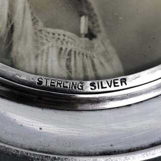 Eindrucksvoll verzierter Bilderrahmen mit Halter in Sterling Silber