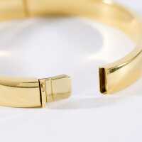 High quality ladies bracelet in 18 ct gold with delicate ornaments