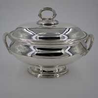 Magnificent soup tureen from the Barker Brothers around the turn of the century