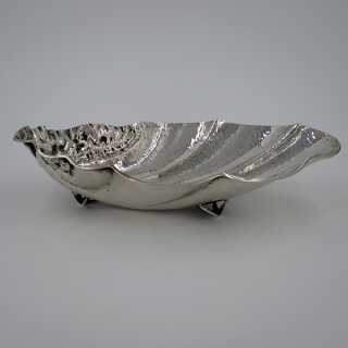 Fancy handcrafted shell bowl in 800 / - silver from Italy
