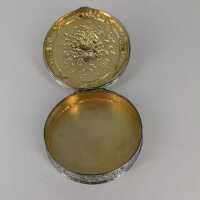 Pillen Dose in massivem Silber aus dem Jugendstil um 1900