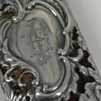Brillenetui in Silber und Leder mit Chatelaine Gürtelclip aus 1911