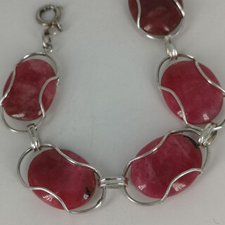 Bracelet made of silver wire with red agate stones from the 1960 / 70s