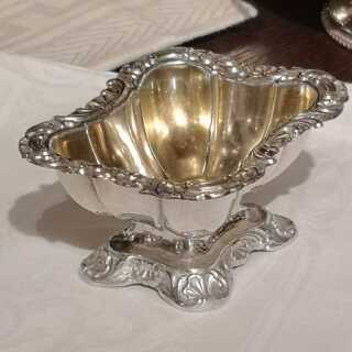 Spice bowl in silver from the Biedermeier period around 1810