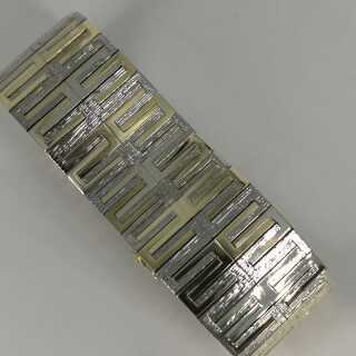 Gold bracelet in white and yellow gold in op art style from 1969