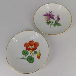 Hand-painted set of chocolate bowls from the Meissen manufactory
