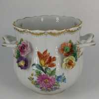 Rare planter by hand from the Dresden Potschappel...