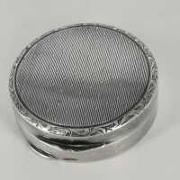 Pill box in solid silver from the Art Nouveau style...