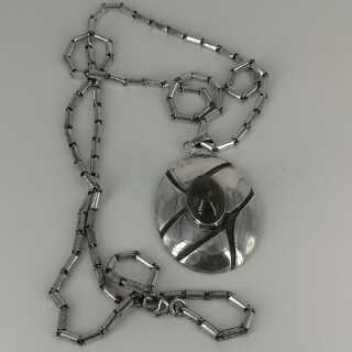 Pendant with moss agate and chain in solid silver