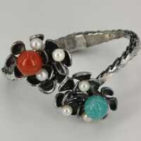 Floral bangle in silver with coral, turquoise and pearls