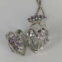 Necklace and medallion with adjustable chain in silver in heart shape