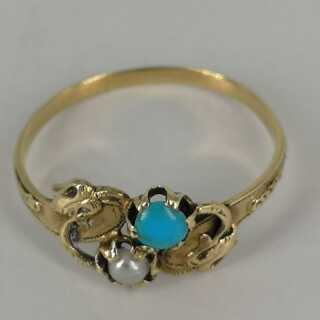 Delicate Art Nouveau ring in gold