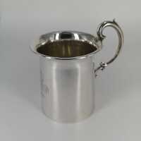 Mug with handle in sterling silver from Birmingham /...