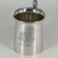 Mug with handle in sterling silver from Birmingham /...