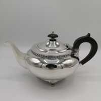 Teekanne in Sterling Silber aus dem späten Art...