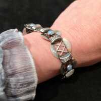 Schönes Armband in Silber aus Schweden mit Chalzedon...