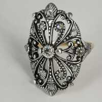 Rare Art Nouveau womens ring with diamond roses in gold...