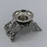 Small candle holder in silver for festive occasions