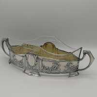 Art Nouveau Jardiniere around 1900 in solid silver with...