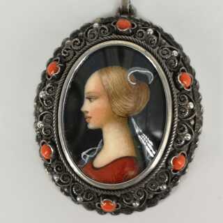 Pretty medallion in silver with miniature painting and coral
