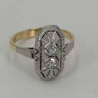 Magnificent Art Deco engagement ring in gold and platinum with diamonds
