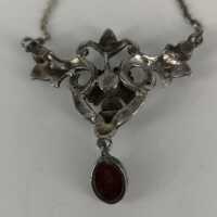 Traditional necklace in silver with garnet and marcasites