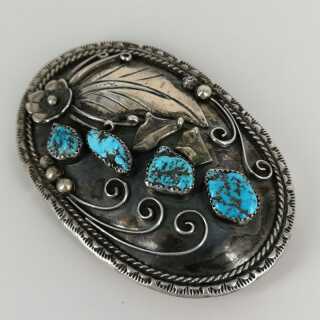 Navajo belt buckle in silver with natural turquoise