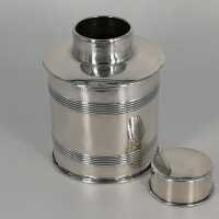 Cylindrical tea caddy in solid silver from Birmingham 1909