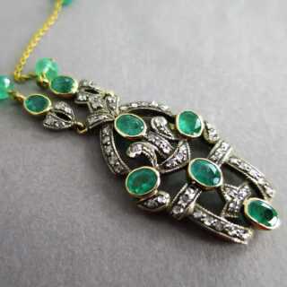 Victorian emerald and diamonds collier
