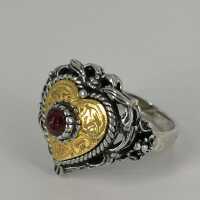 Ring in silver and gold with tourmaline trimmings in traditional costume jewelry